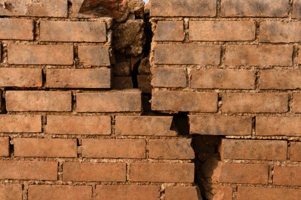 Broken Brick Repair in Findlay