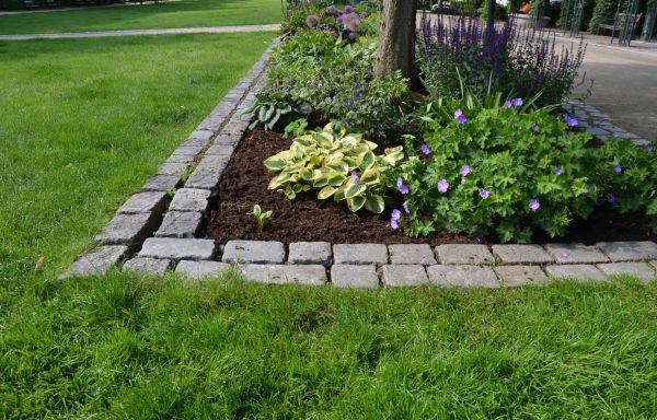 Stone Edging Installation in Findlay