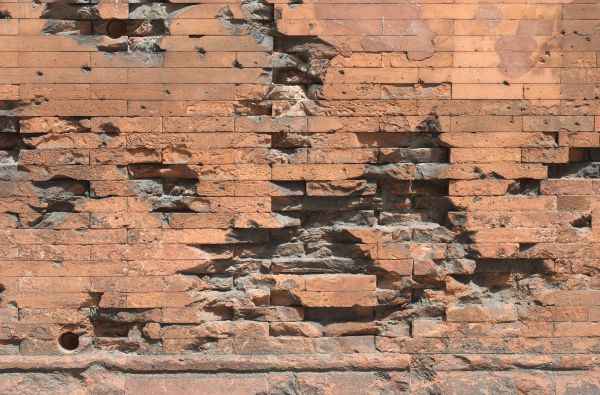 Damaged Brick Repair in Findlay