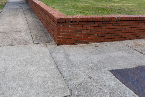 Brick Retaining Wall Repair in Findlay